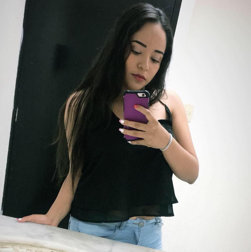 Pendeja colegiala termina filtrada por su ex novio 1