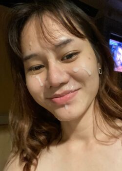 Amiga de mi novia me saca toda la leche siempre 12