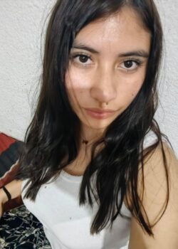 Morra colegiala funada por serle infiel a su novio 6